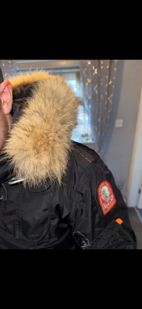 Para jumper size small 