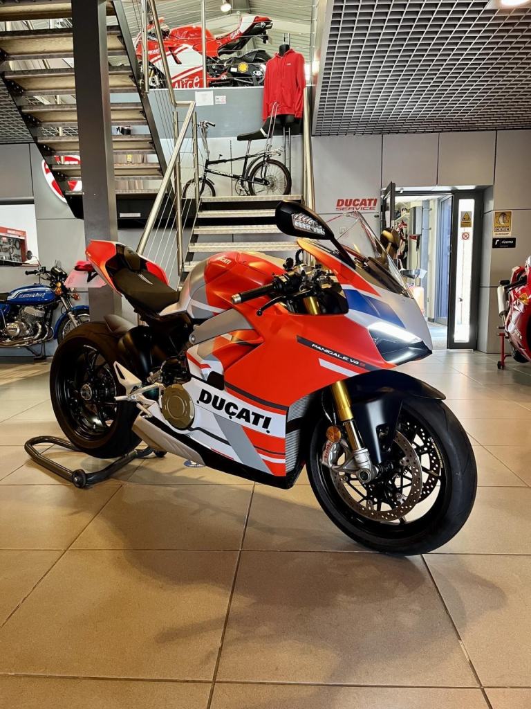 DUCATI V4S PANIGALE CORSE SPECIAL EDITION - 995 MILES ONLY! - IMMACULATE