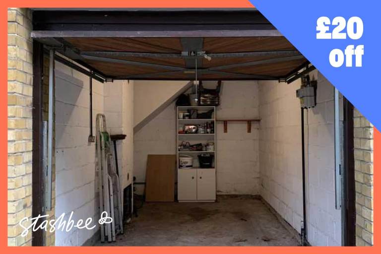 Garage to rent in London (E1W) | Stashbee