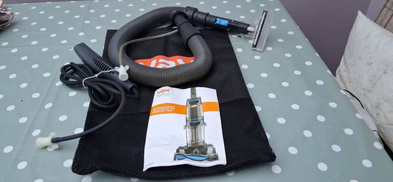 VAX tools fits  pet advance carpet cleaner .