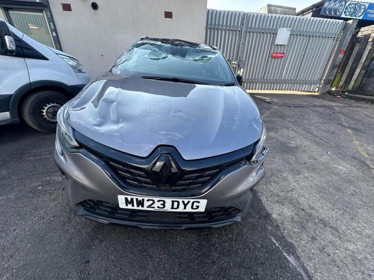 RENAULT CAPTUR RIVE GAUCHE TCE MK2 (PH1) (HJB) 1.0 PETROL BREAKING FOR PARTS