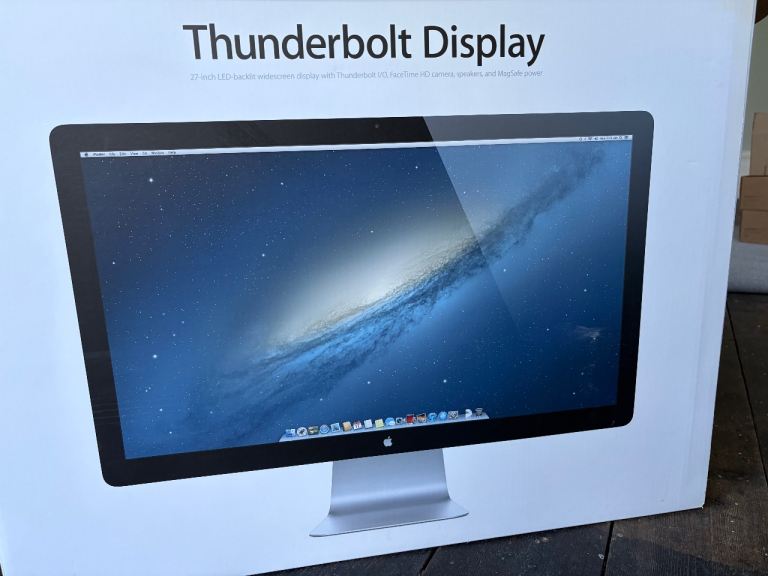 27 inch Apple Thunderbolt screen