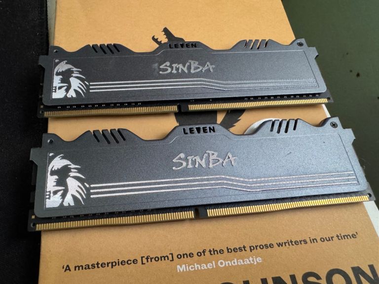 (2x16gb) LEVEN Sinba 32GB DDR4 RAM 3200 MT/s 