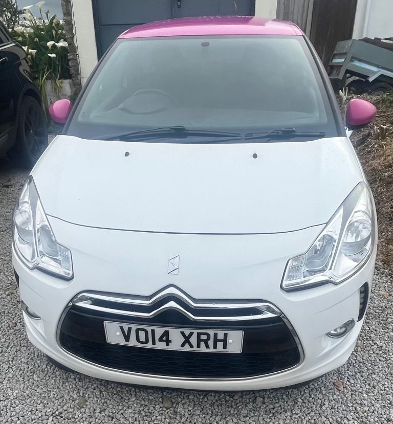 Citroen, DS3, Hatchback, 2014, Manual, 1560 (cc), 3 doors