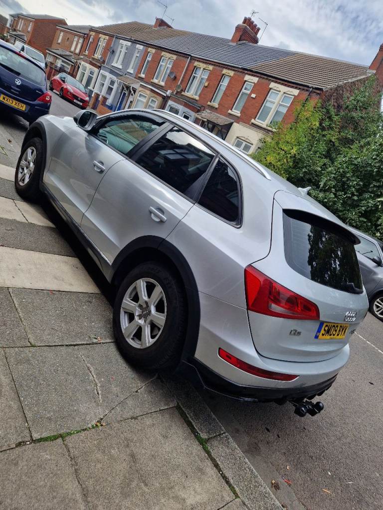 Audi, Q5, Estate, 2009, Manual, 1968 (cc), 5 doors