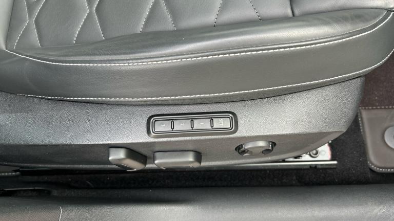 2021 SEAT Leon 2.0 TSI EVO Xcellence Lux 5dr DSG Petrol Hatchback Hatchback Petrol Automatic