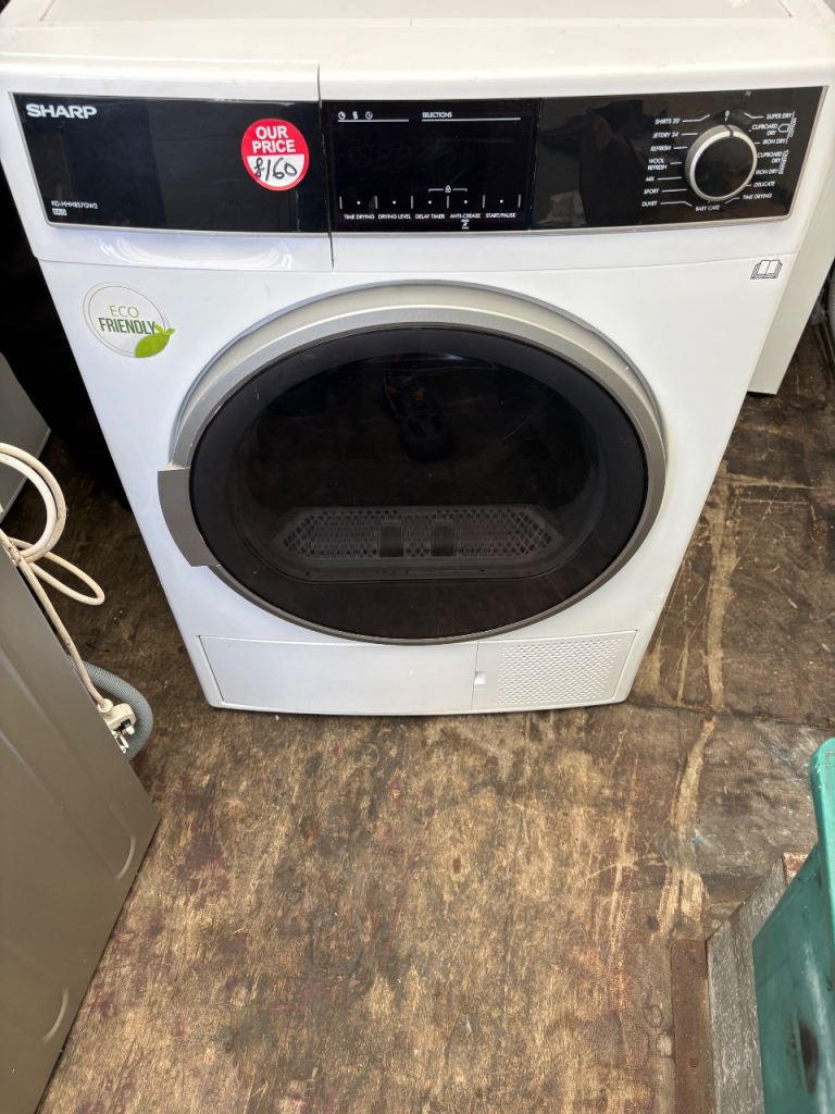 Sharp heat pump KD-HHH9S7GW2-EN Tumble Dryer - White, Good Condition