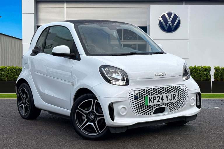 2024 smart fortwo 17.6kWh Premium Auto 2dr (22kW Charger) Coupe ELECTRIC Automatic