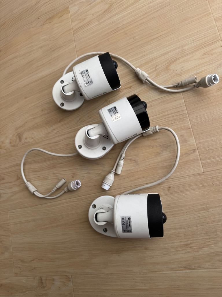 SWAN security cameras, open to offers for all 4
