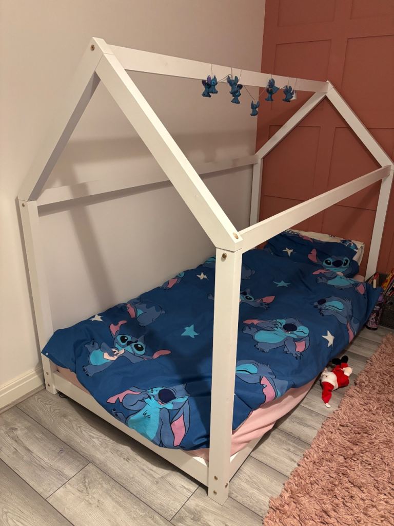 Single bed frame - no mattress 