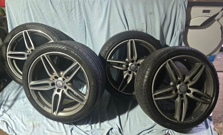 Mercedes Alloy rims 19"