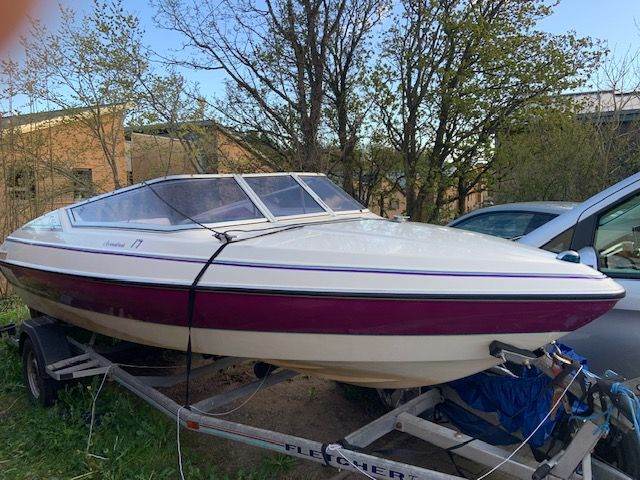 Fletcher Arrowstreak 17GTS Speedboat 3.0L Mercruiser inboard