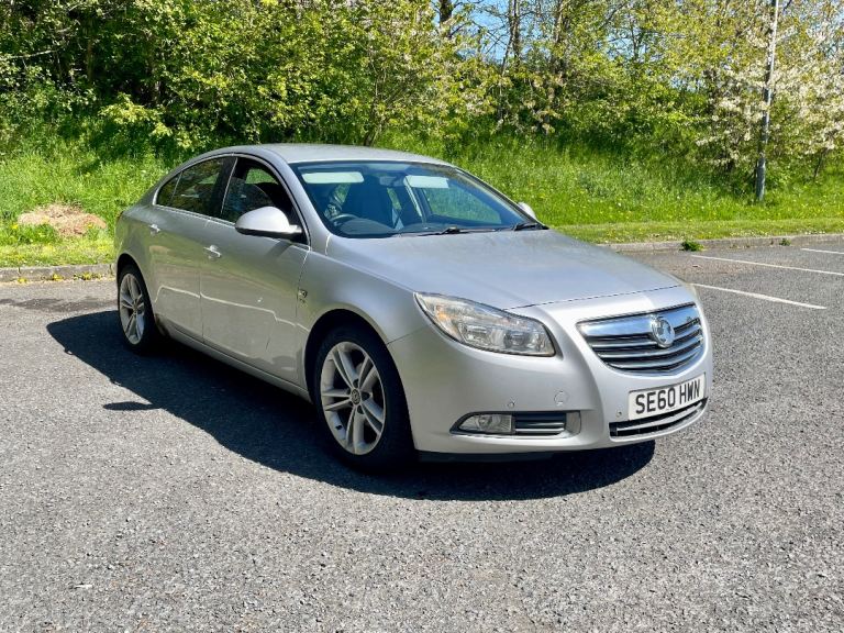 Vauxhall, INSIGNIA, Hatchback, 2011, Manual, 1956 (cc), 5 doors