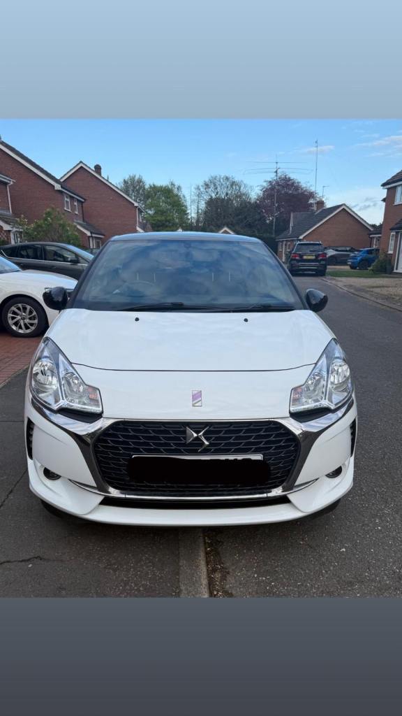 DS, DS 3, Hatchback, 2018, Manual, 1199 (cc), 3 doors