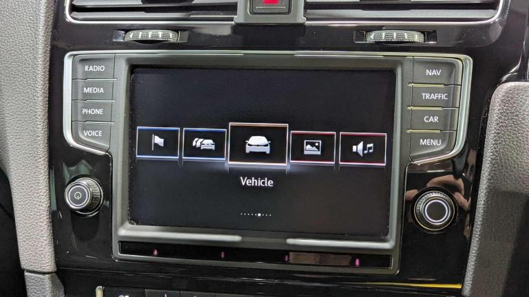 2015 Volkswagen Golf 2.0 TSI R 3dr DSG HATCHBACK PETROL Automatic