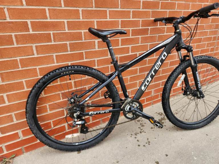 Carrera mountain bike good condition 