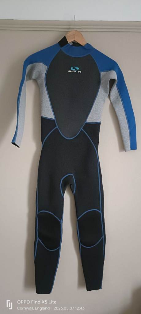 Age 12-13 boys wetsuit