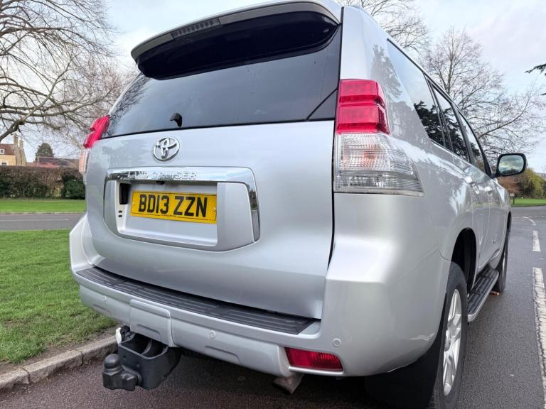 2013 Toyota Land Cruiser 3.0 D-4D LC4 5dr Auto [190] ESTATE DIESEL Automatic