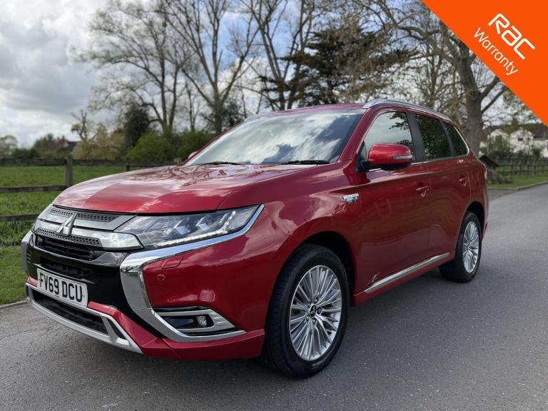 Mitsubishi Outlander 2.4h TwinMotor 13.8kWh Exceed Safety CVT 4WD Euro 6 (s/s) 5dr Petrol/Electri...