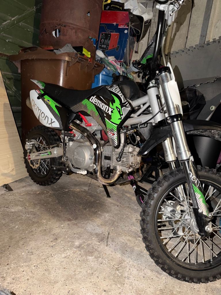 X stomp 125