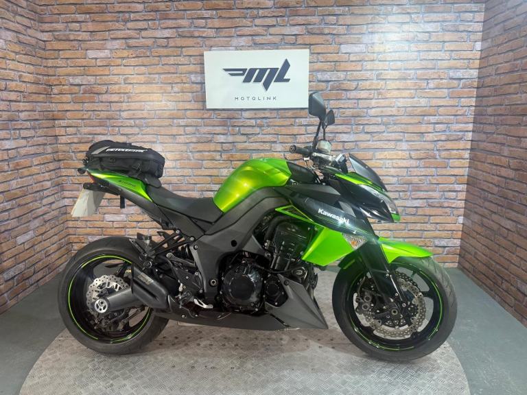 Kawasaki ZR 1000 - NATIONWIDE DELIVERY 12 MONTH MOT - 3 MONTH APPROVED WARRANTY