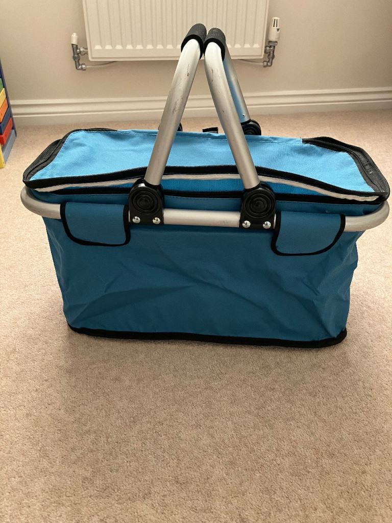 Collapsible shopping bag