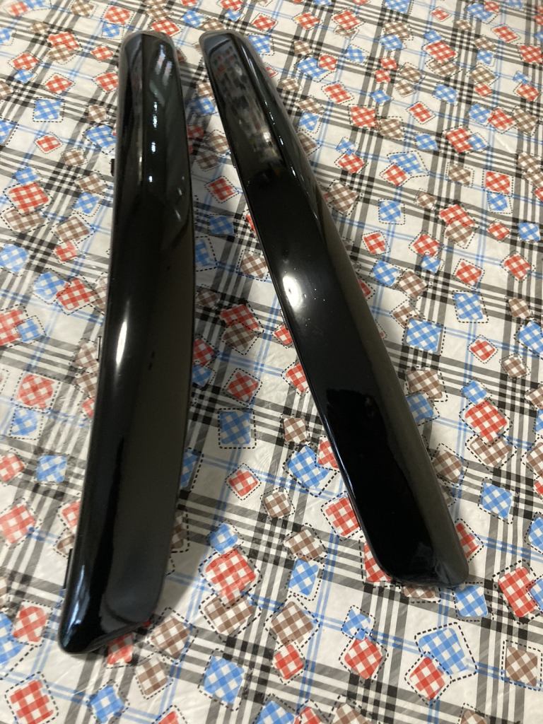 VW POLO BUMPER MOULDINGS (A)