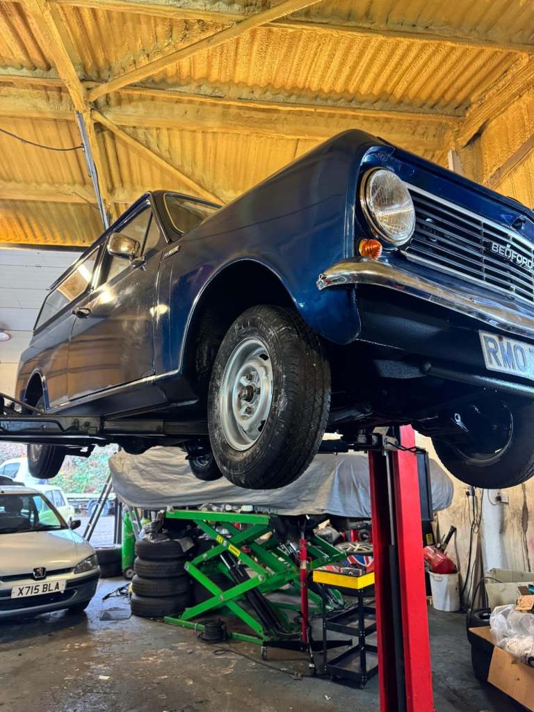 Bedford HA Double Plus 1974 - Simply Beautiful 