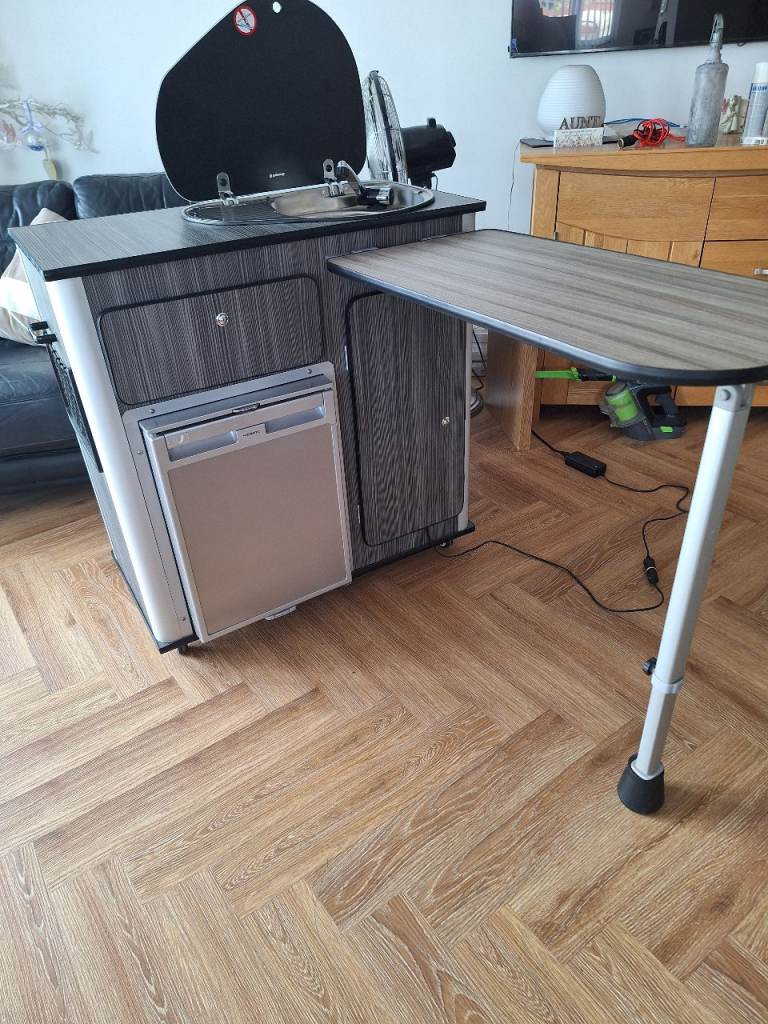 Campervan kitchen pod 