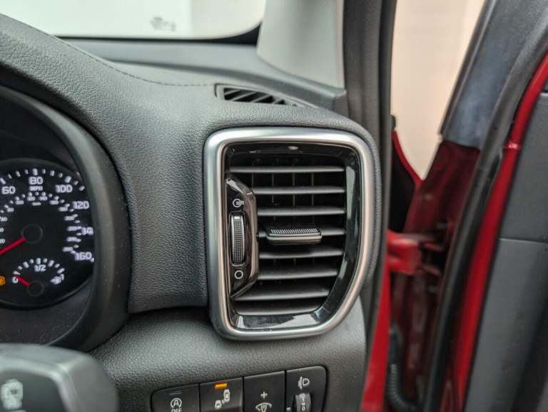 2019 Kia Sportage 1.6 T-GDi 4 SUV 5dr Petrol Manual Euro 6 (s/s) (174 bhp) - SAT NAV + CRUISE EST...