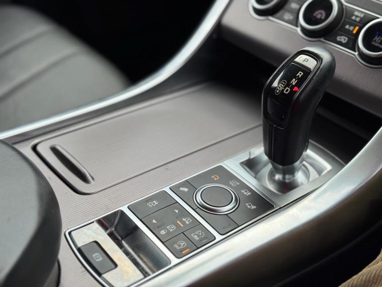 2017 Land Rover Range Rover Sport 3.0 SDV6 [306] HSE 5dr Auto ESTATE DIESEL Automatic