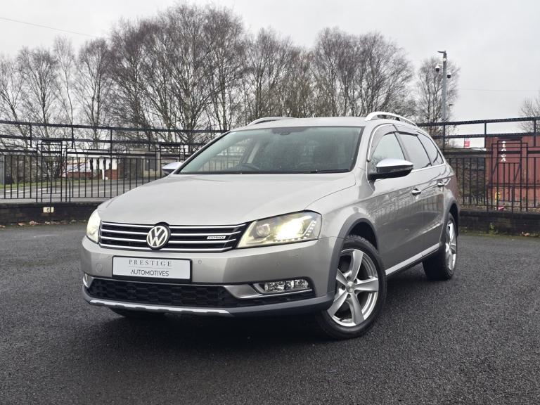 VOLKSWAGEN PASSAT 2.0 TSI Sport 4 MOTION ALLTRACK LEATHER SEATS ONLY 26K