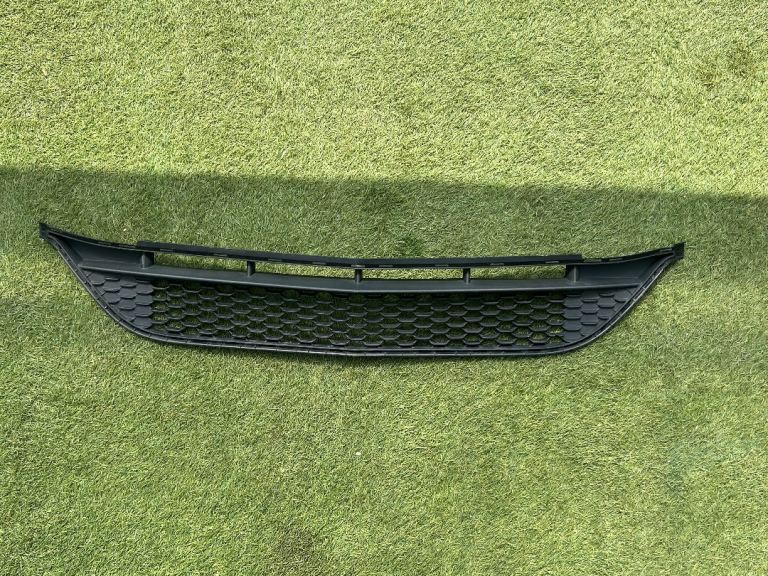 Genuine Mercedes-Benz A-Class W177 AMG Line Front Bumper Lower Grille