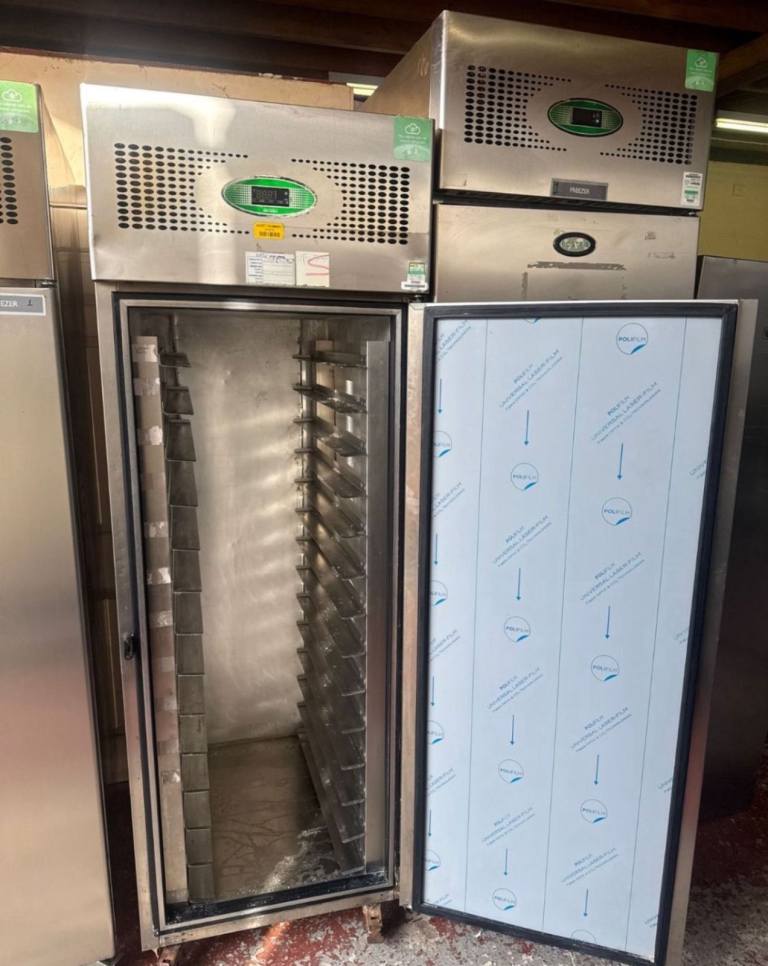 Commercial bakery fridge or freezer cafe shop restaurant takeaway 
