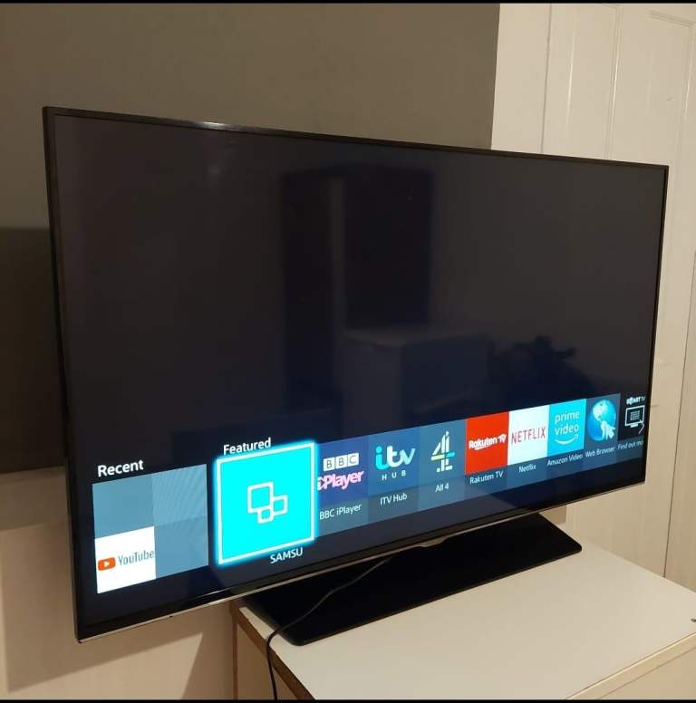 40"SAMSUNG SMART WIFI LED TV PERFECT WORKING 100£