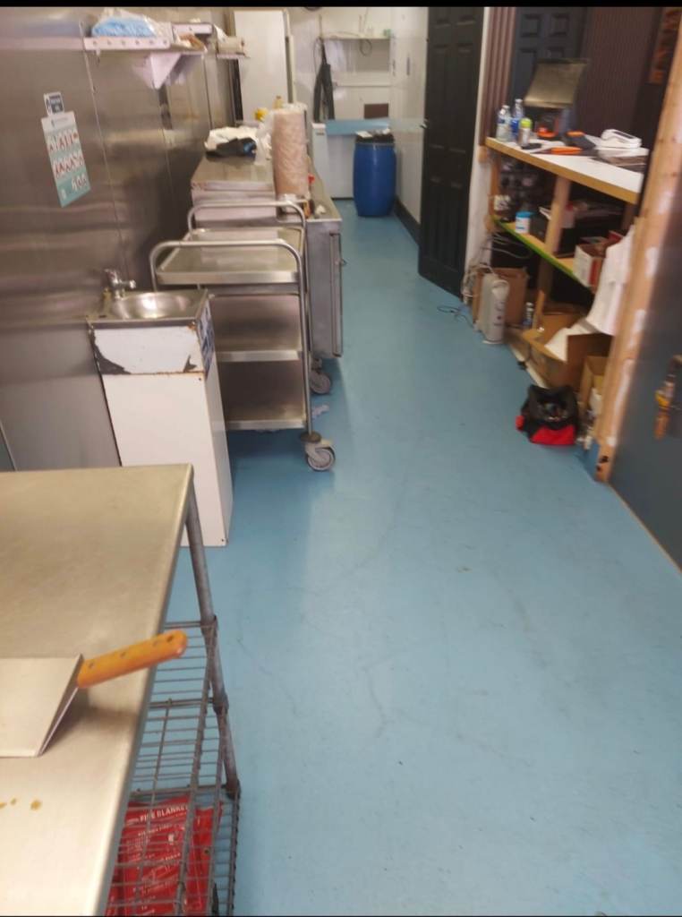 Restaurant / takeaway for rent Pontypridd 