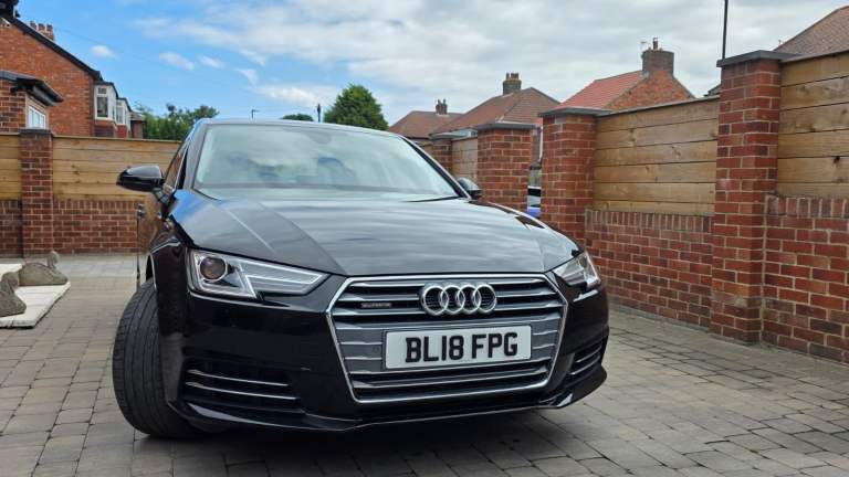 Audi, A4, Saloon, 2018, Semi-Auto, 2967 (cc), 4 doors
