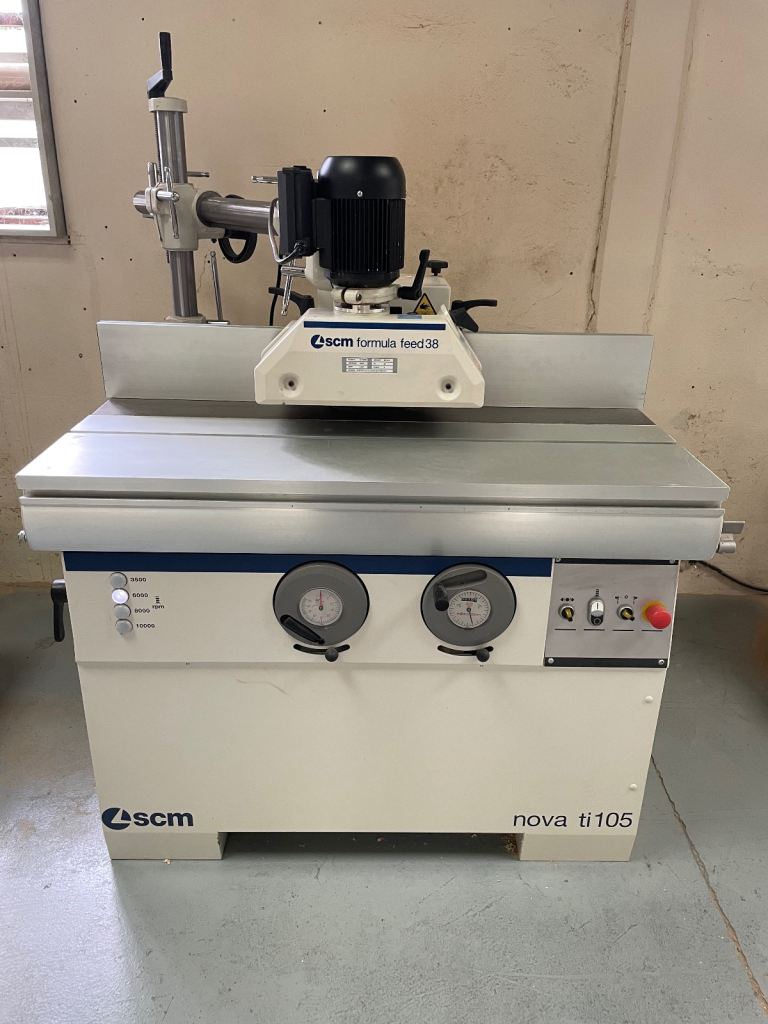 SCM Ti105 Nova, with power feed. 