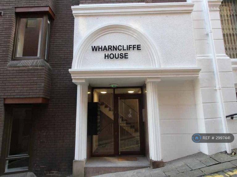 1 bedroom flat in Wharncliffe House, Sheffield City Center, S1 (1 bed) (#2997441)