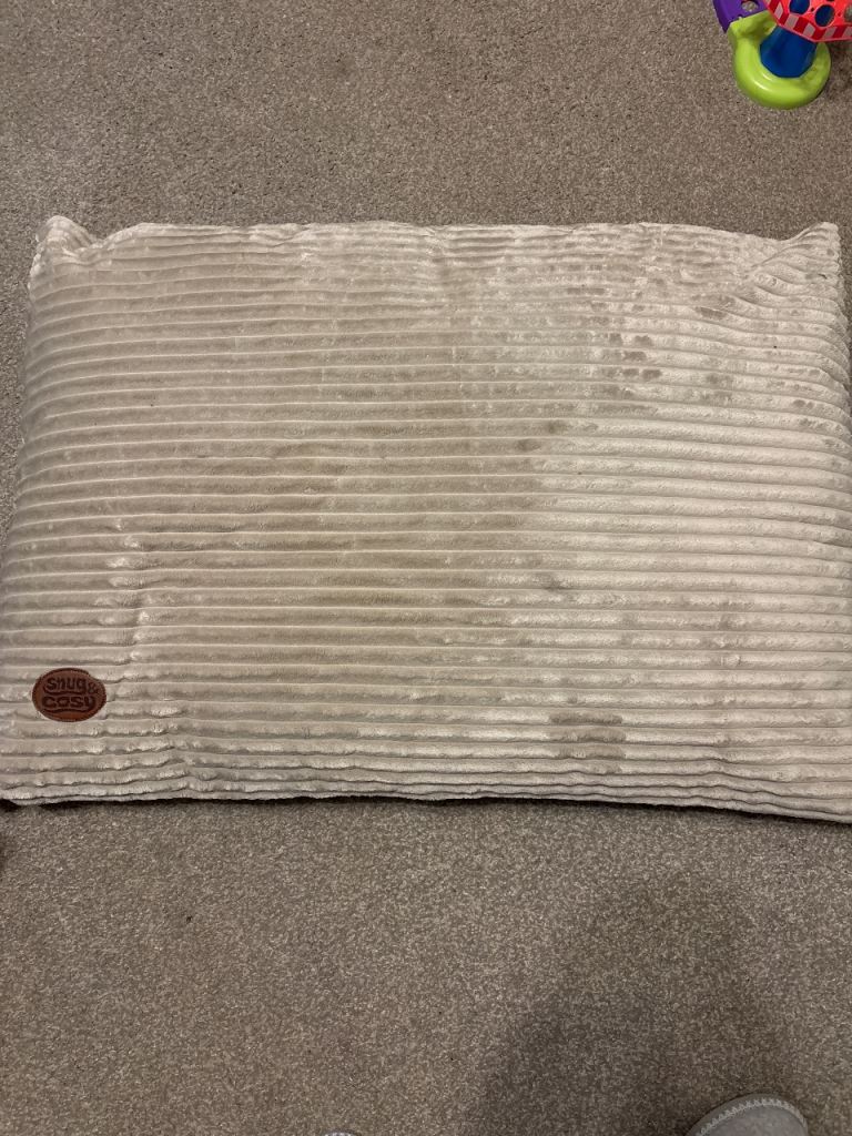 Brand new dog bed 