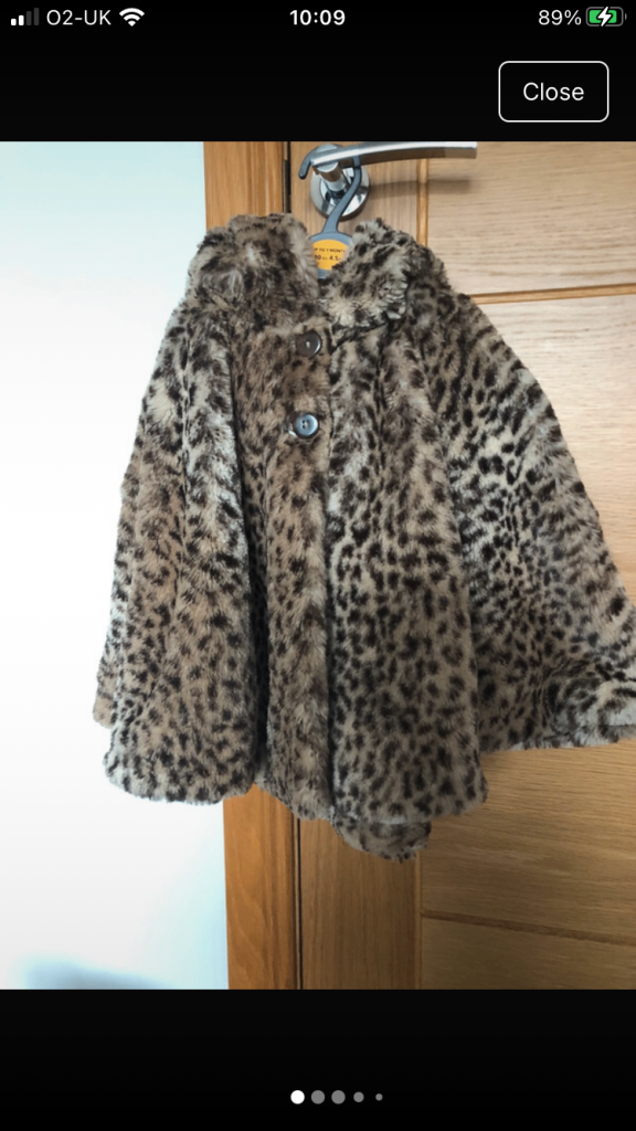 Girl’s leopard print cape 