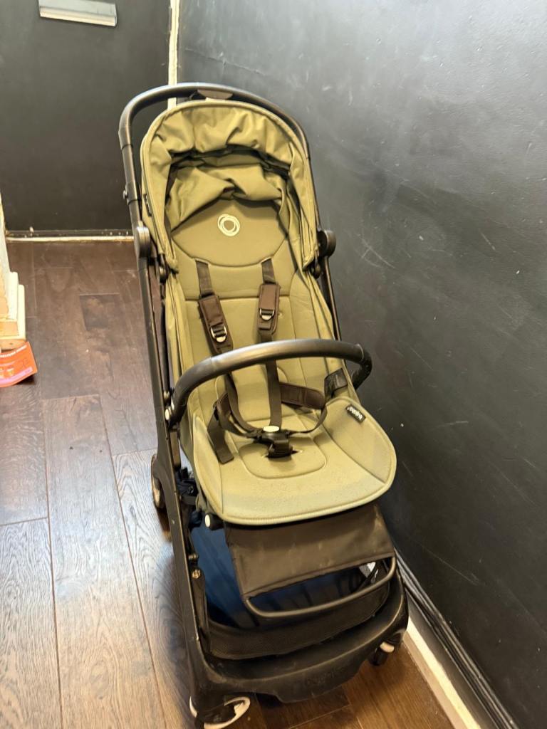 Bugaboo Butterfly Stroller 2023 – Forest Green + Extra Handlebar