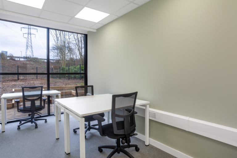 Leicester - LE191WY \ Office Space for Rent - 1 Desk Available