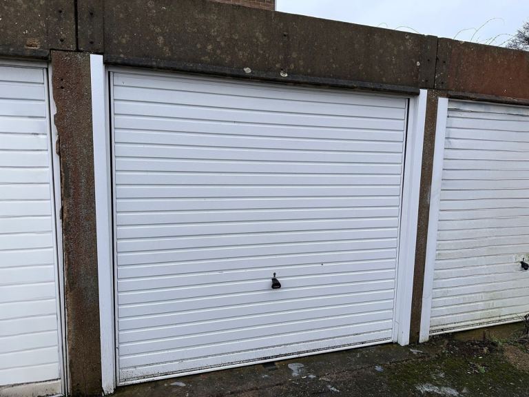Lock Up Garage To Rent 
