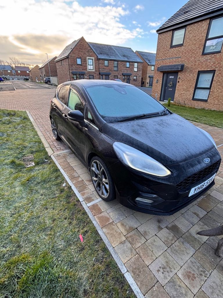 Ford, FIESTA, Hatchback, 2018, Manual, 1084 (cc), 5 doors