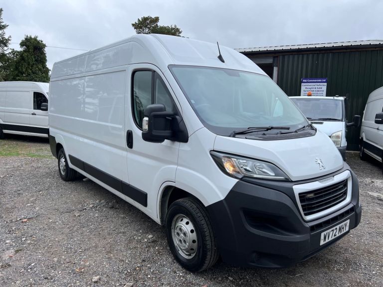 2023 Peugeot Boxer 2.2 BlueHDi H2 Professional premium+ TOP SPEC SUPERB VAN PANEL VAN Diesel Manual