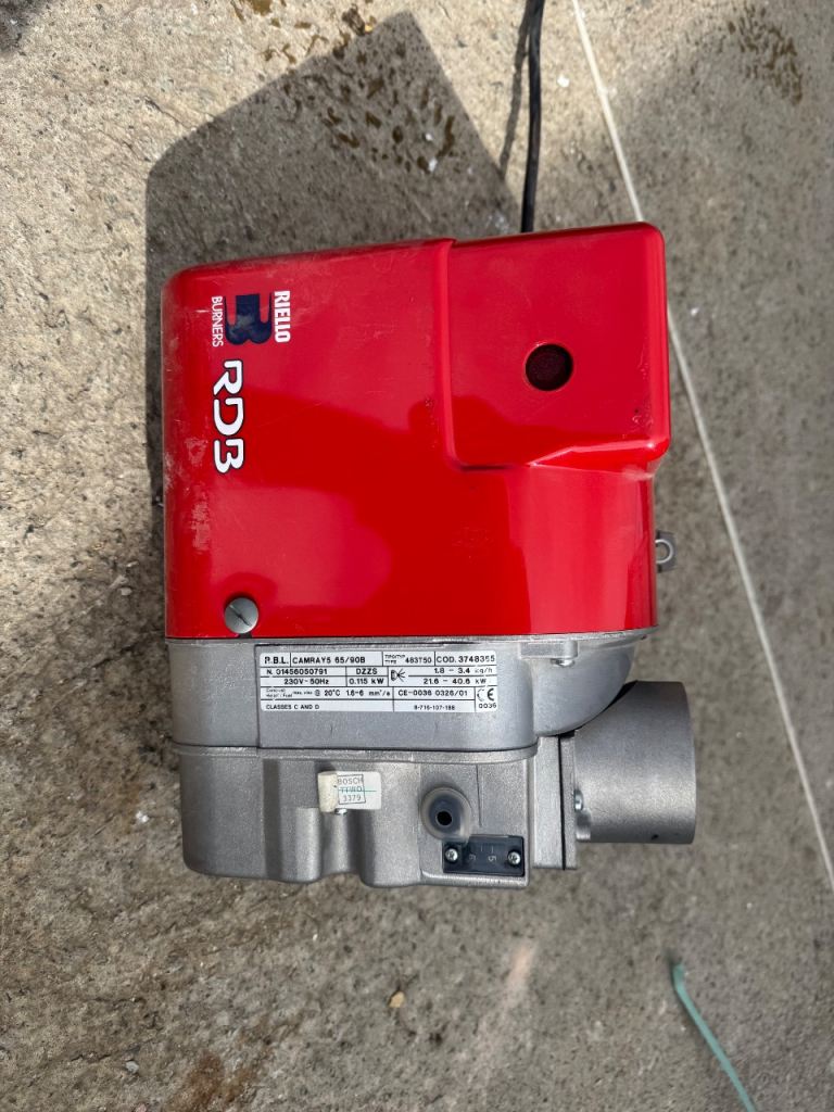 Riello RD3 Oil Burner - Good Condition