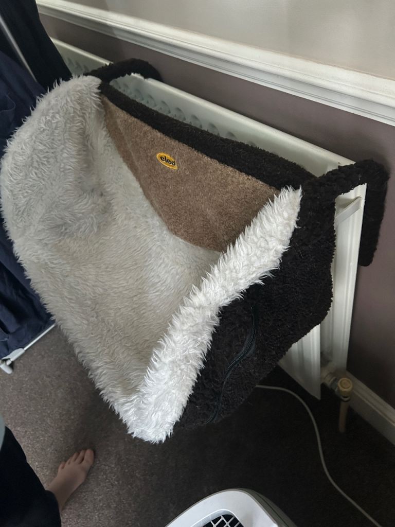 FREE Cat Radiator Bed - For Collection