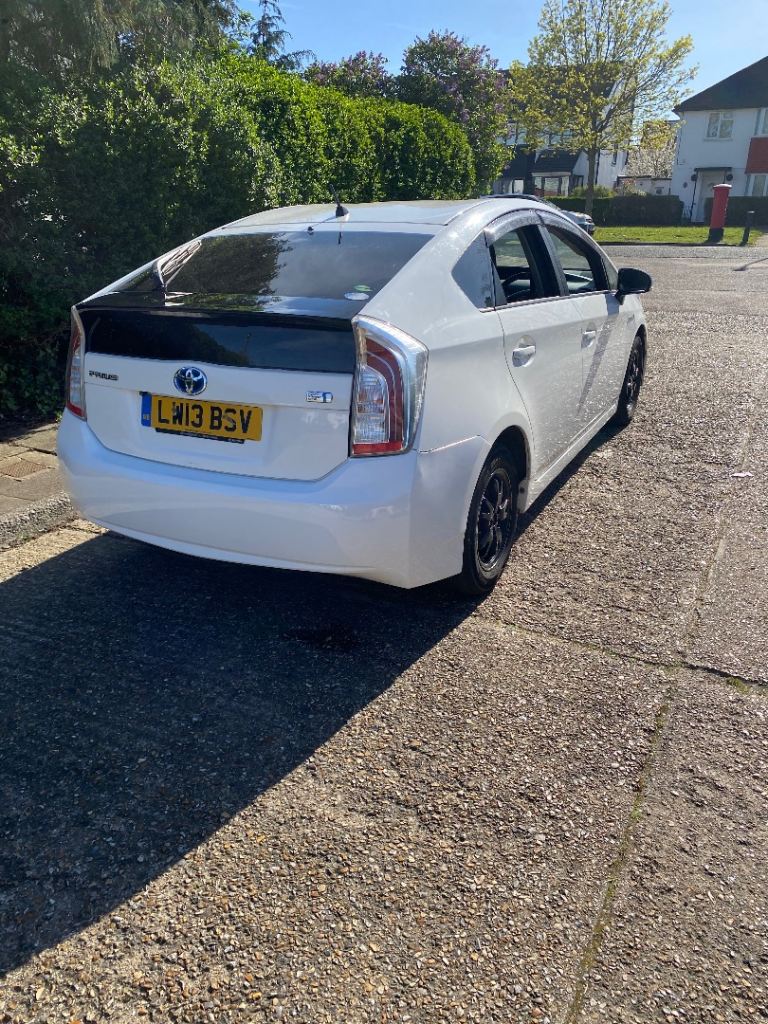 Toyota, PRIUS HYBRID CVT, 2013, 1800 (cc)