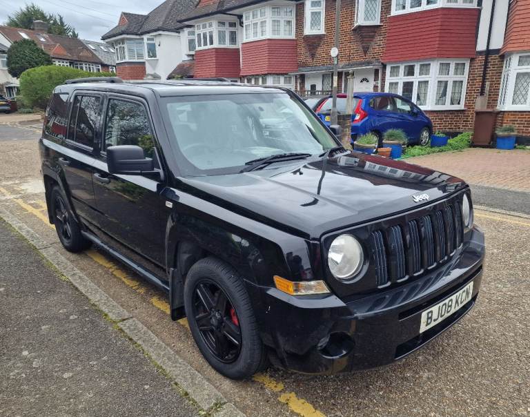 4 WHEELS DRIVE JEEP PATRIOT 2008 SPORT
